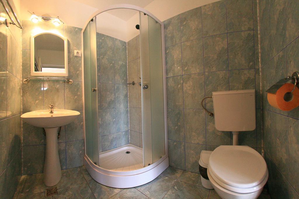 ホテル Casa Nelu Pescaru マフムディア エクステリア 写真